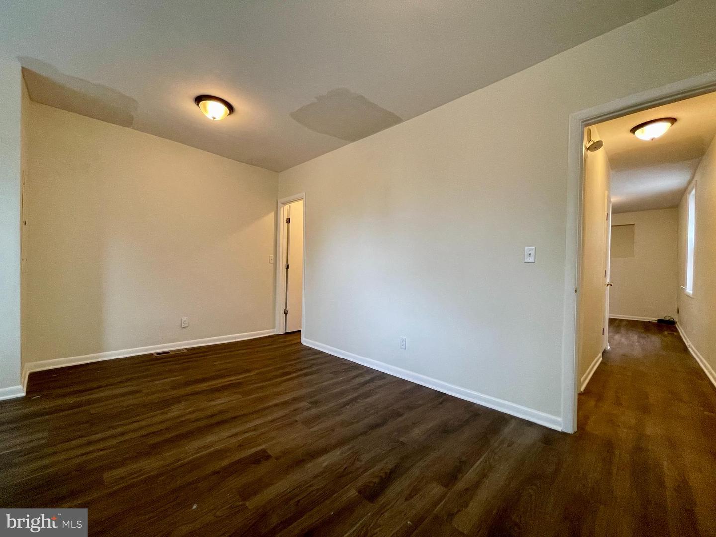 1012 Florida Ave Ne Property Photo 20
