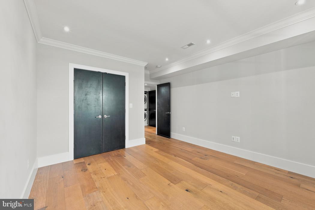 530 Irving St Nw #2 Property Photo 17