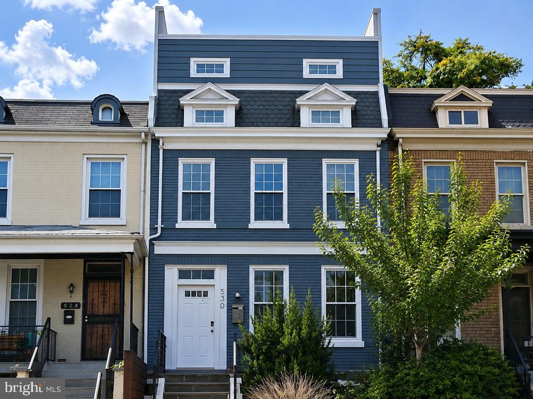 530 Irving St Nw #2 Property Photo 37
