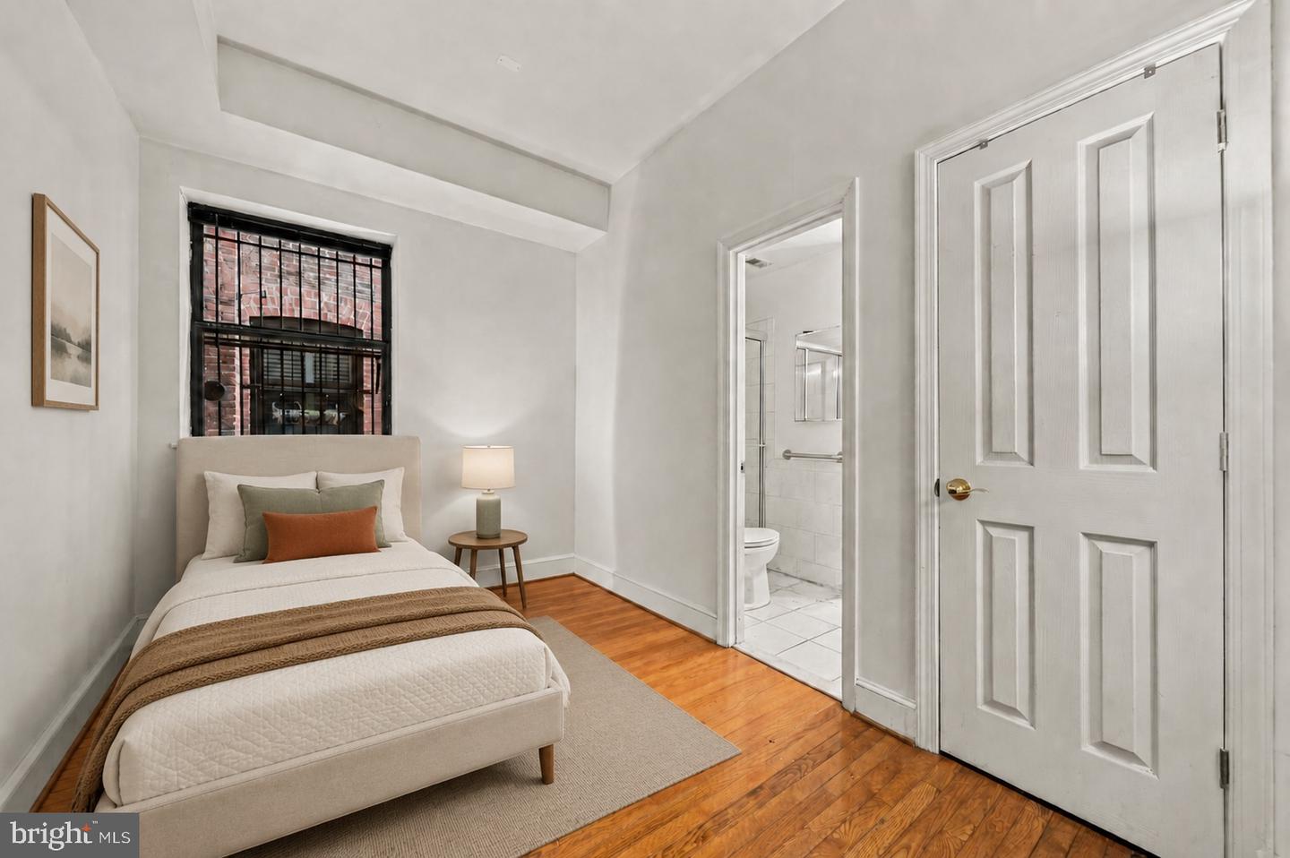 1419 Clifton St Nw #104 Property Photo 16