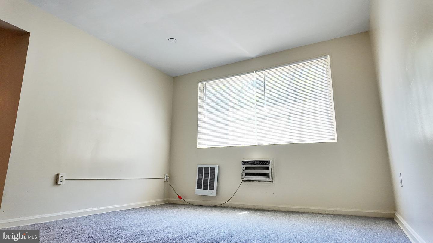 2901 Gainesville St Se #202 Property Photo 7