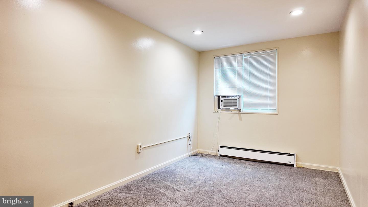 2901 Gainesville St Se #202 Property Photo 10
