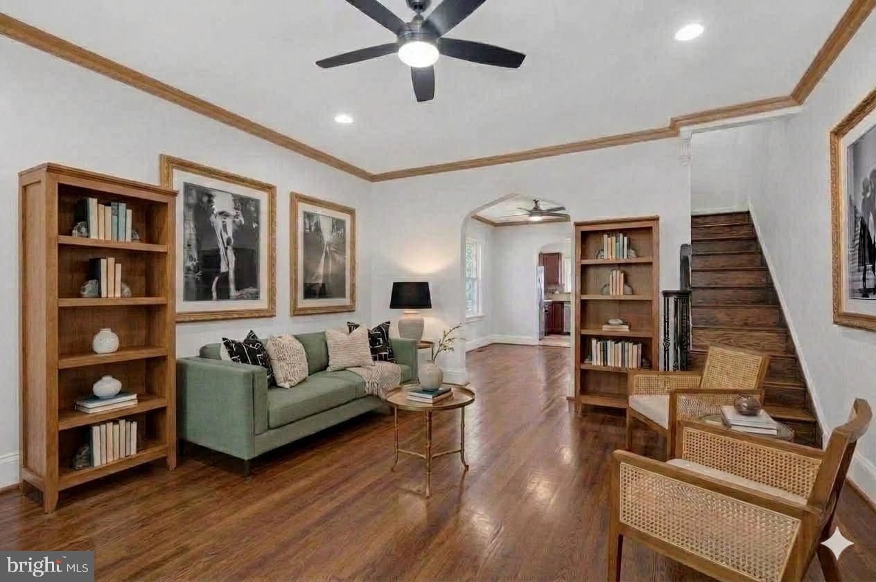 5619 3rd St Nw Property Photo 1