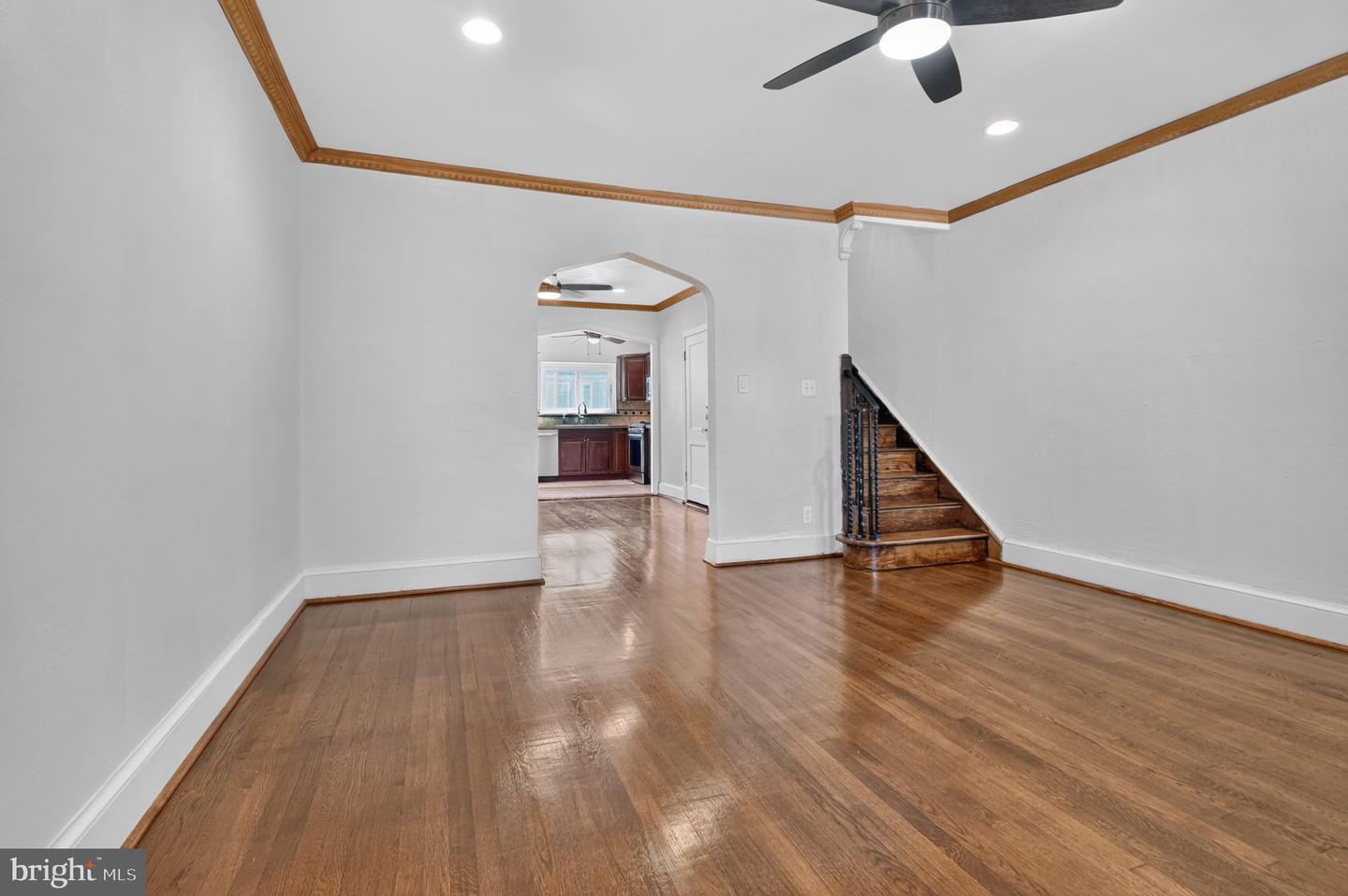 5619 3rd St Nw Property Photo 8
