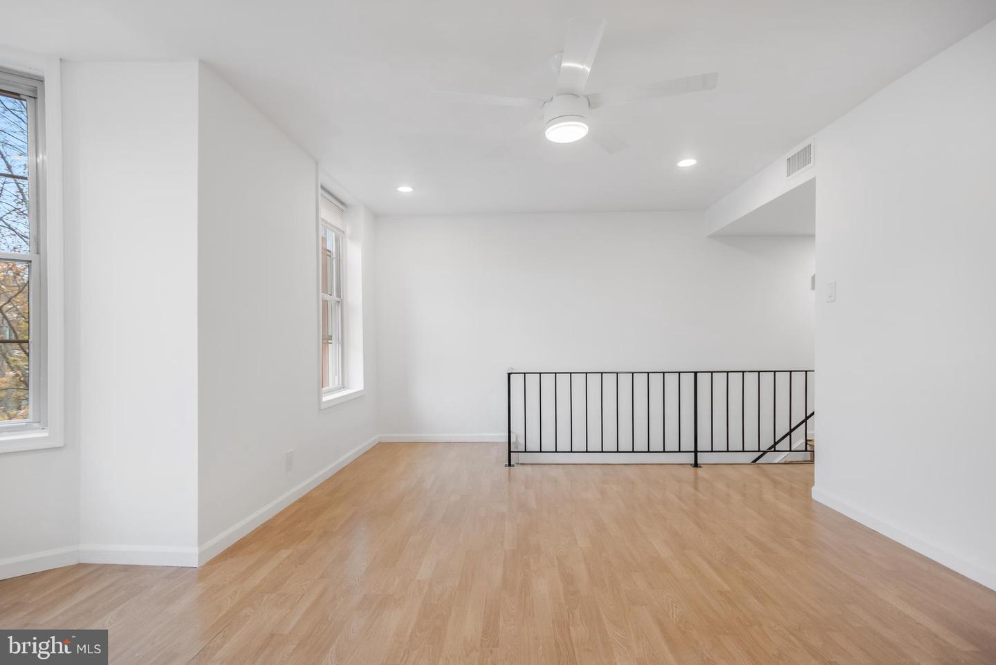 814 11th St Ne #unit A Property Photo 7