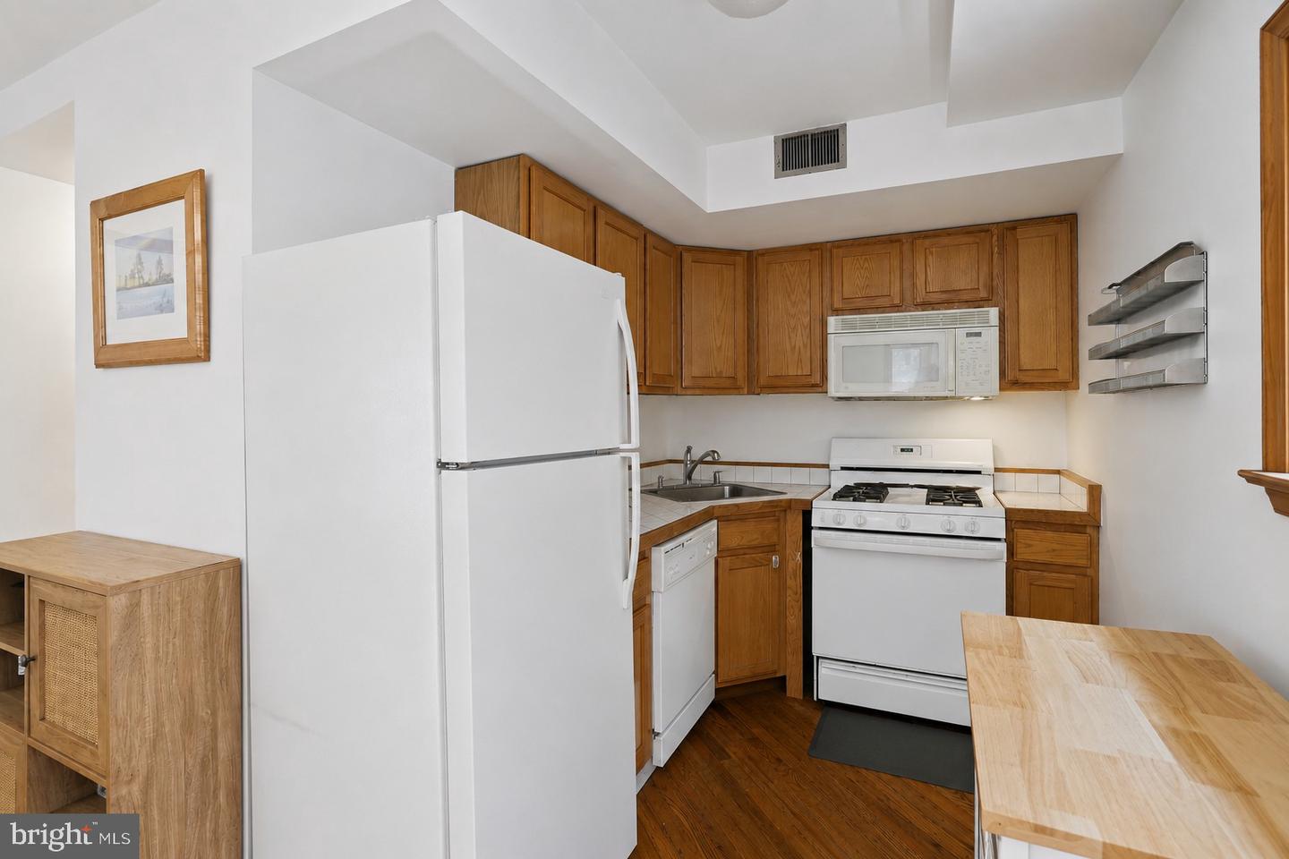 623 5th St Ne Property Photo 7