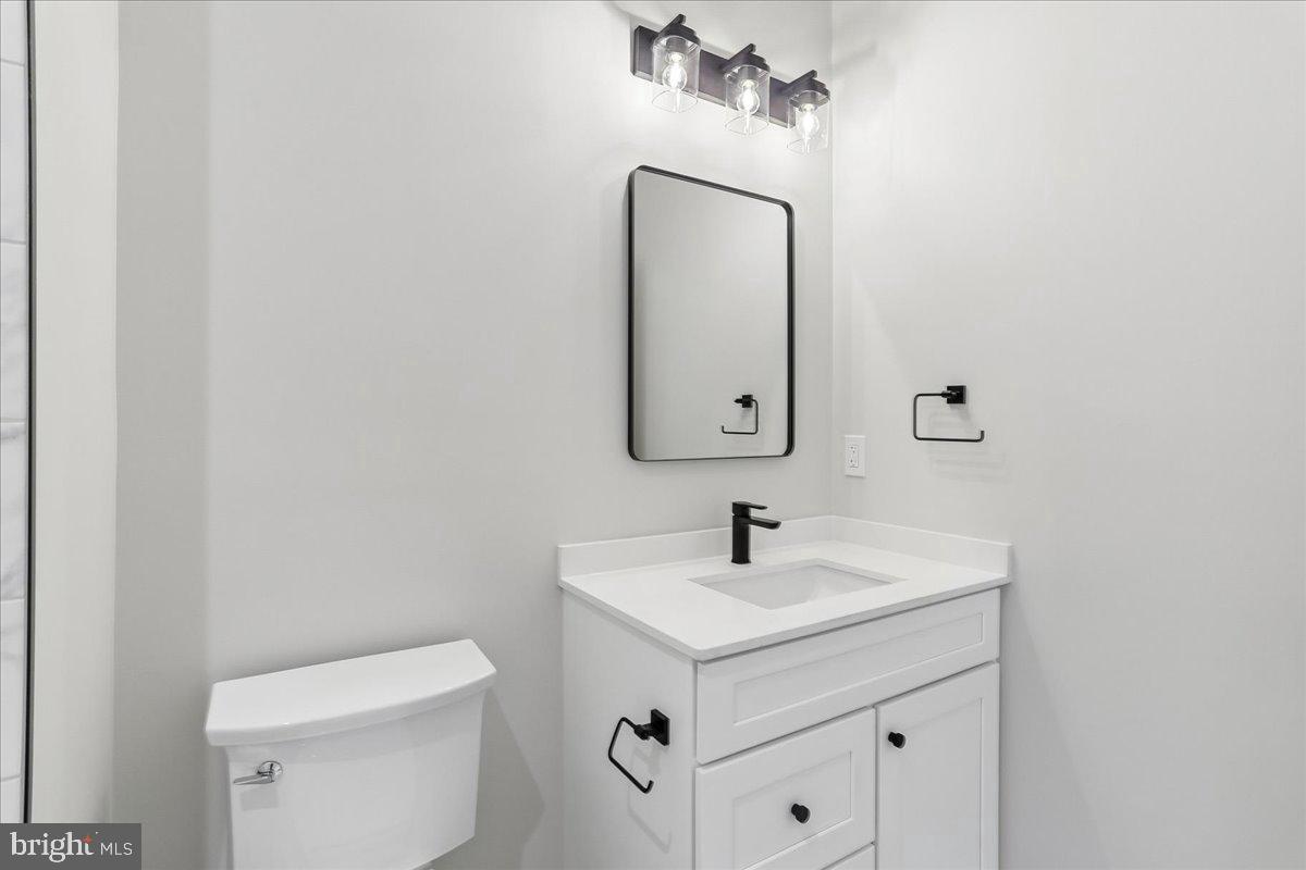 3929 Fulton St Nw #a Property Photo 31