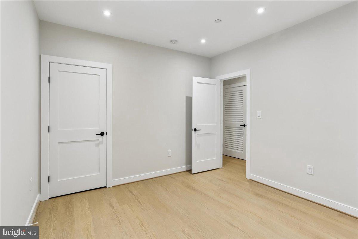 3929 Fulton St Nw #a Property Photo 54
