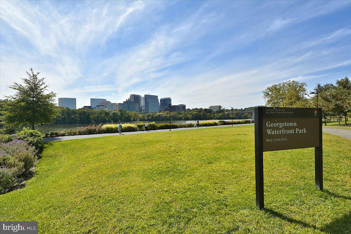 3929 Fulton St Nw #a Property Photo 67