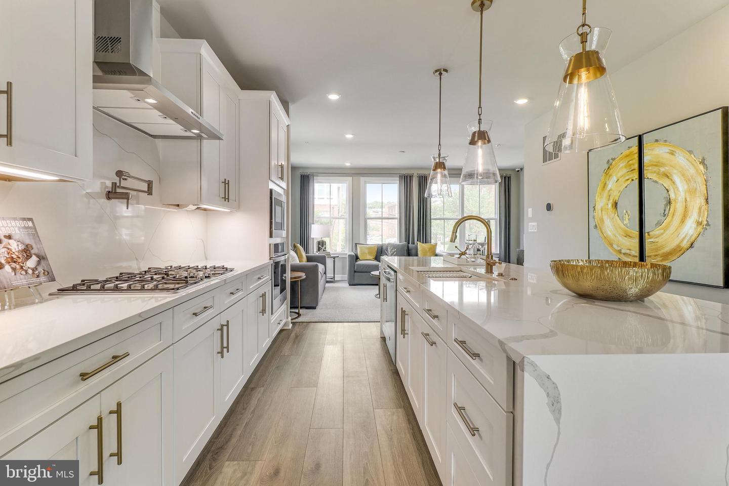 1441 Aspen St Nw Property Photo 4