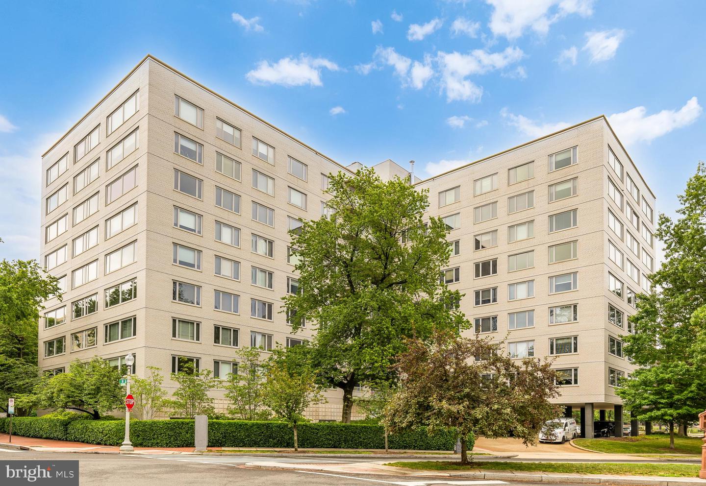 2475 Virginia Ave Nw #621 Property Photo 31