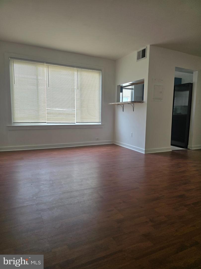 705 Brandywine St Se #201 Property Photo 3