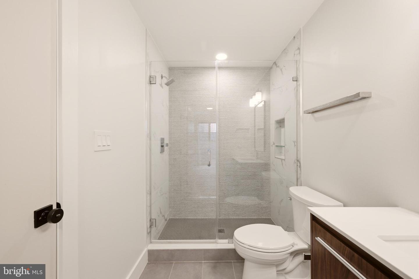 1471 Harvard St Nw #2 Property Photo 23