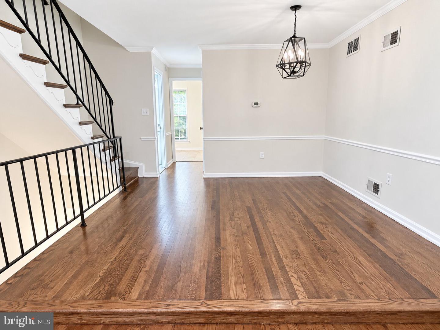 4436 Macarthur Blvd Nw #4b Property Photo 13