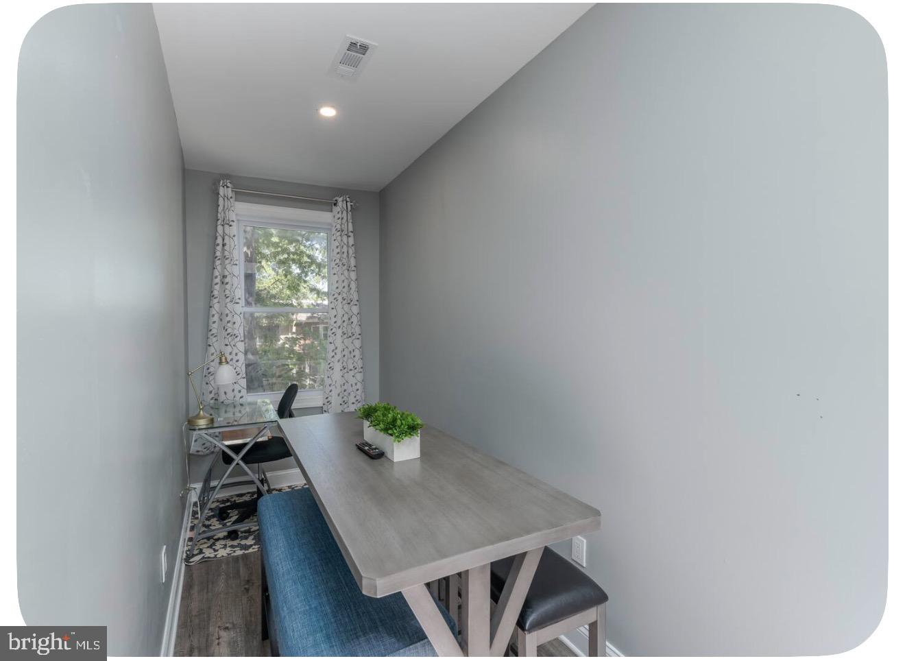 1705 West Virginia Ave Ne #unit 4 Property Photo 5