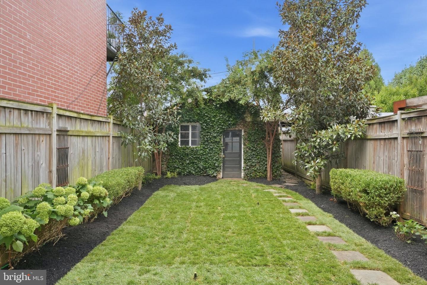 1854 3rd St Nw Property Photo 33