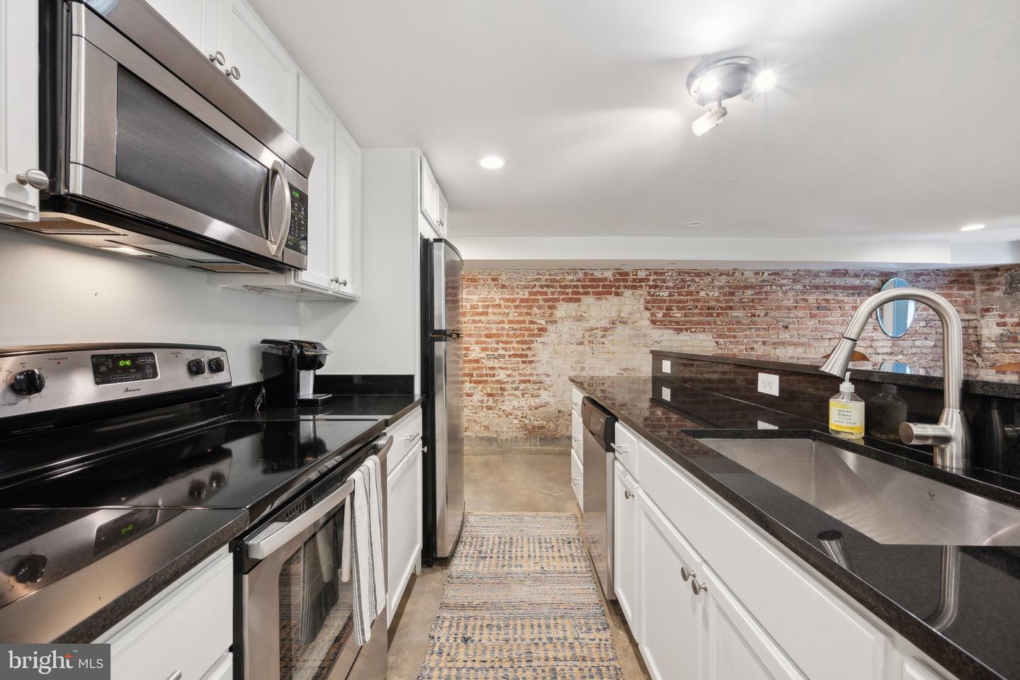 1854 3rd St Nw Property Photo 43