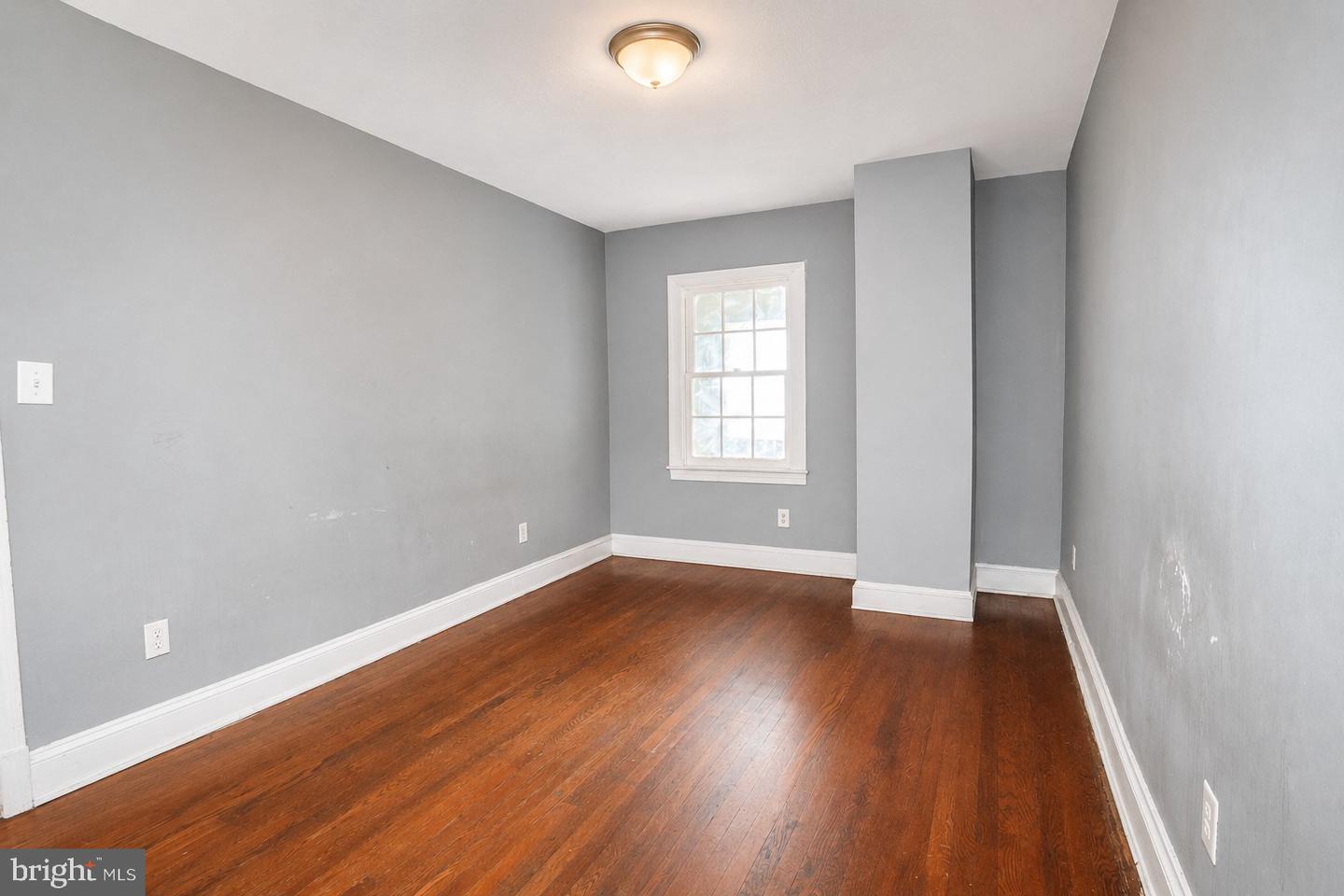 1329 Orren Ne #2 Property Photo 13