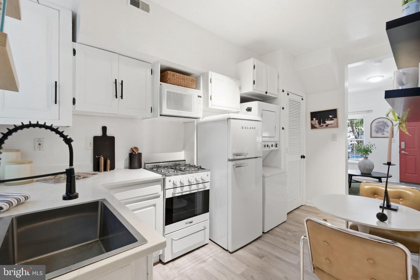 606 S St Nw Property Photo 1