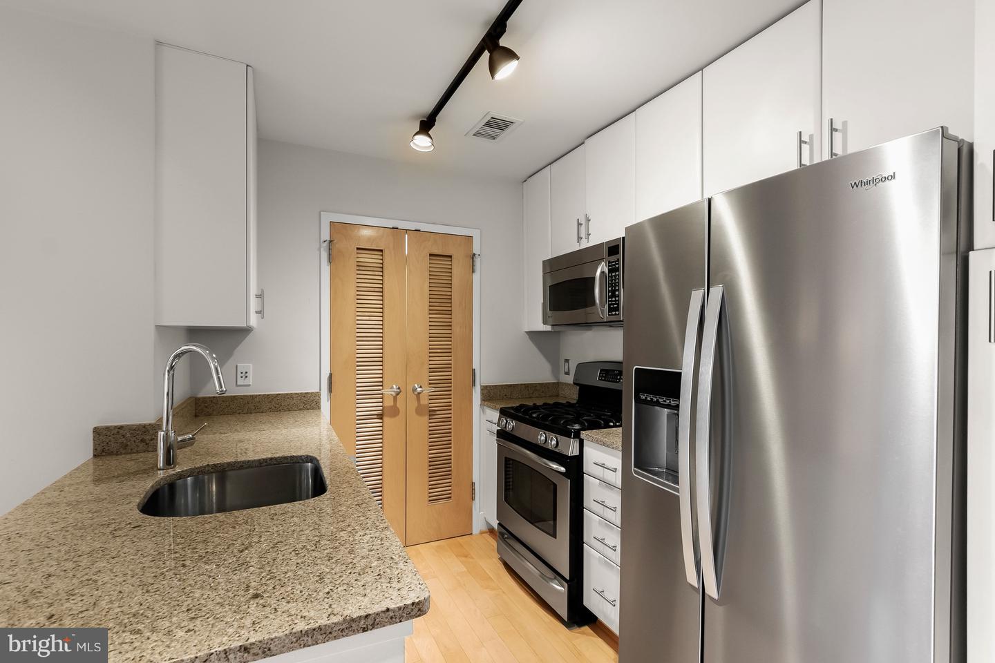 1529 14th St Nw #409 Property Photo 9