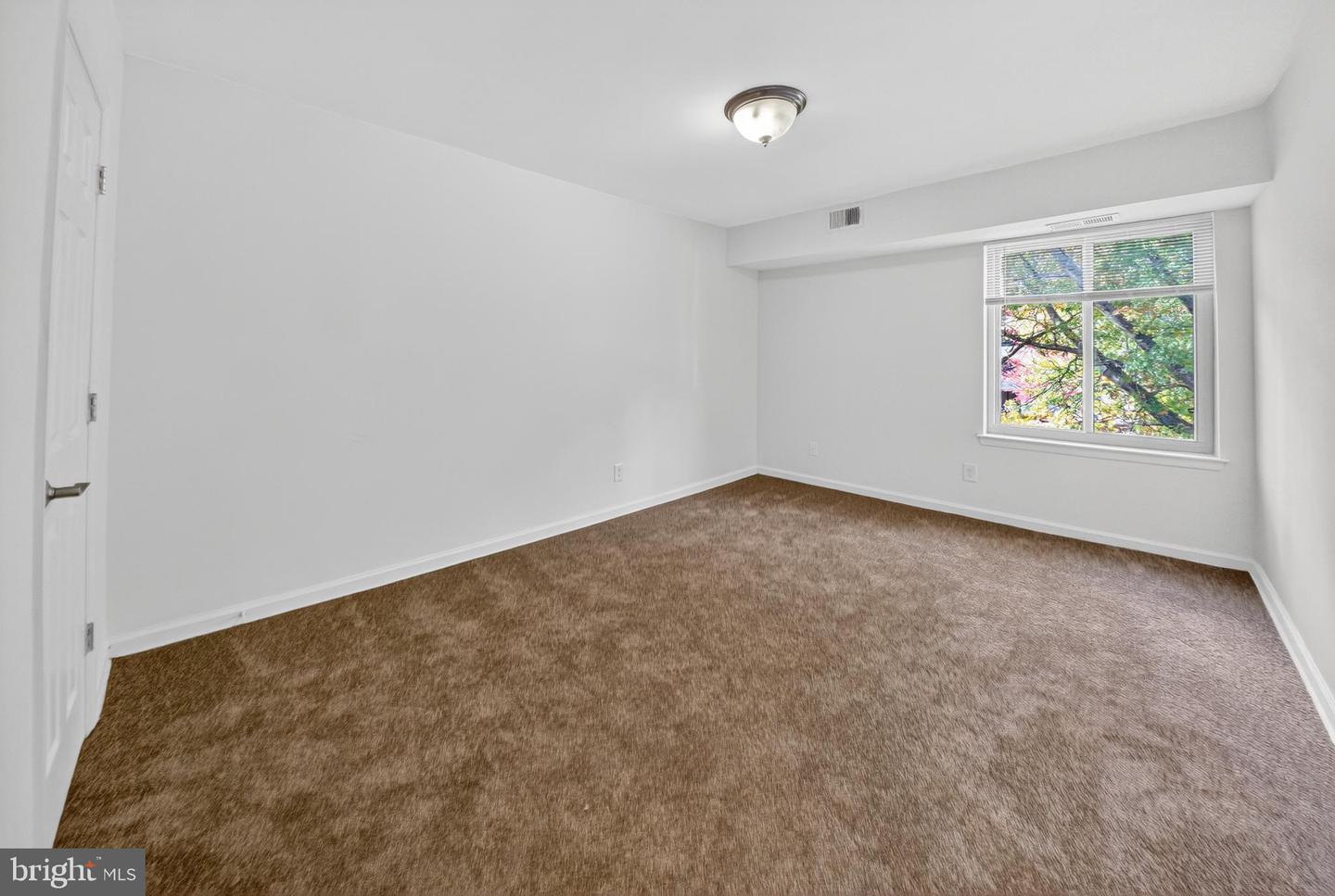 400 Taylor St Ne #m34 Property Photo 12