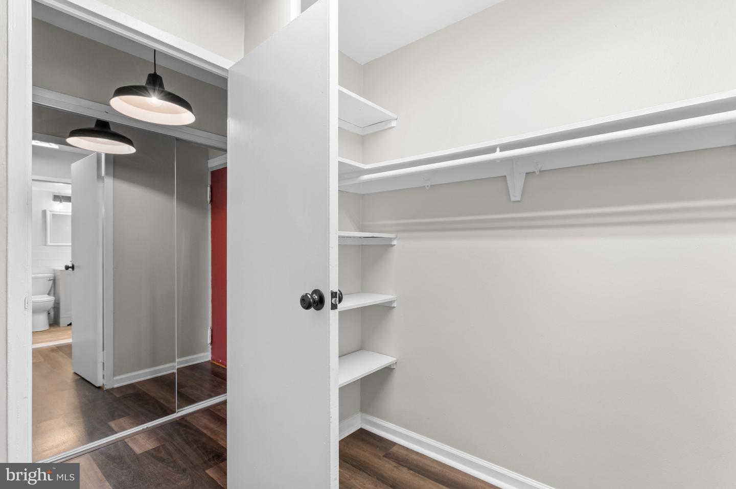 1801 Clydesdale Pl Nw #505 Property Photo 17