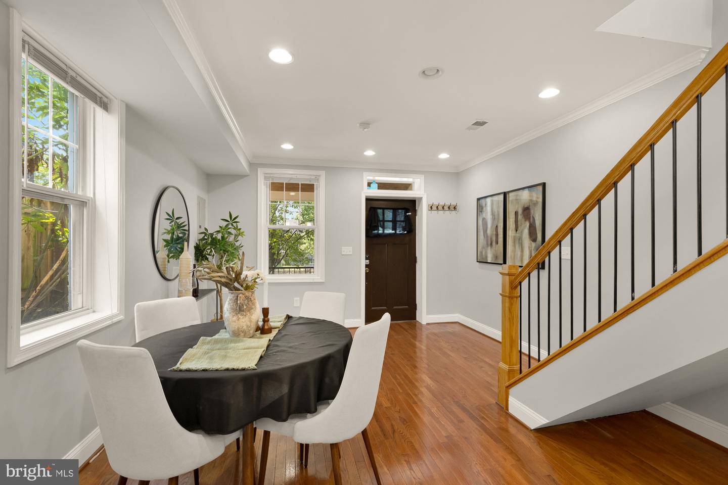 1740 L St Ne Property Photo 7