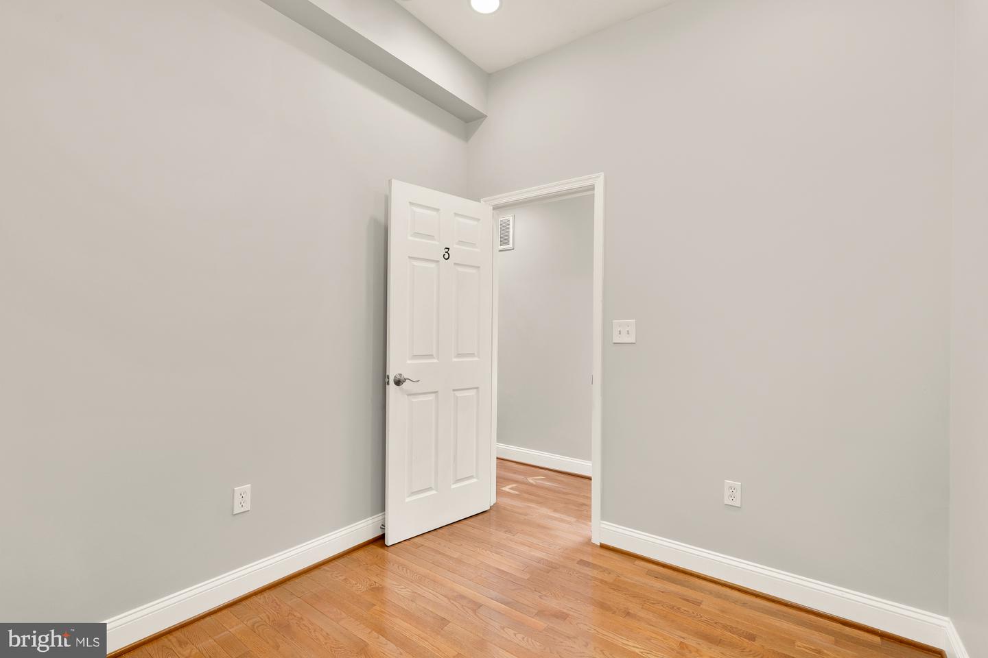 1740 L St Ne Property Photo 27