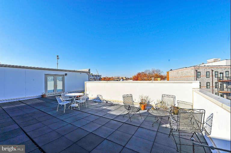 449 R St Nw #101 Property Photo 4