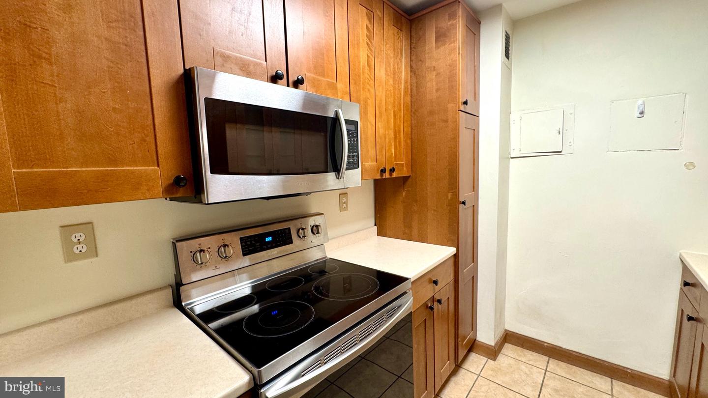 1425 4th St Sw #a103 Property Photo 2