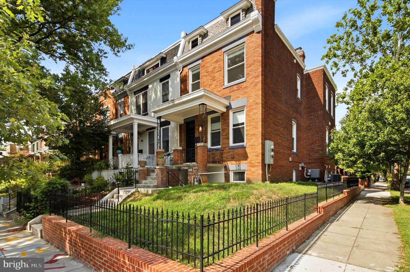 1724 2ND ST NW #2 Property Photo 1