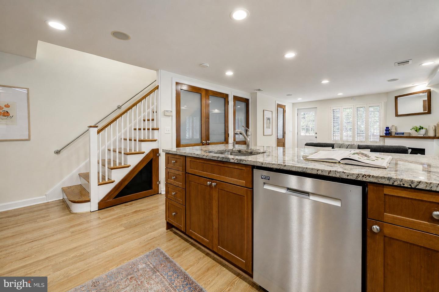 2117 Observatory Pl Nw Property Photo 13