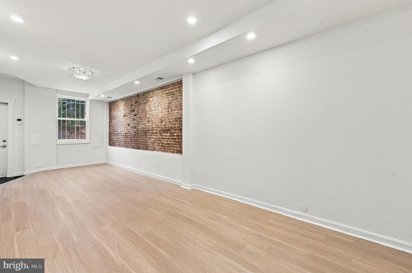 2016 10th St Nw Property Photo 6