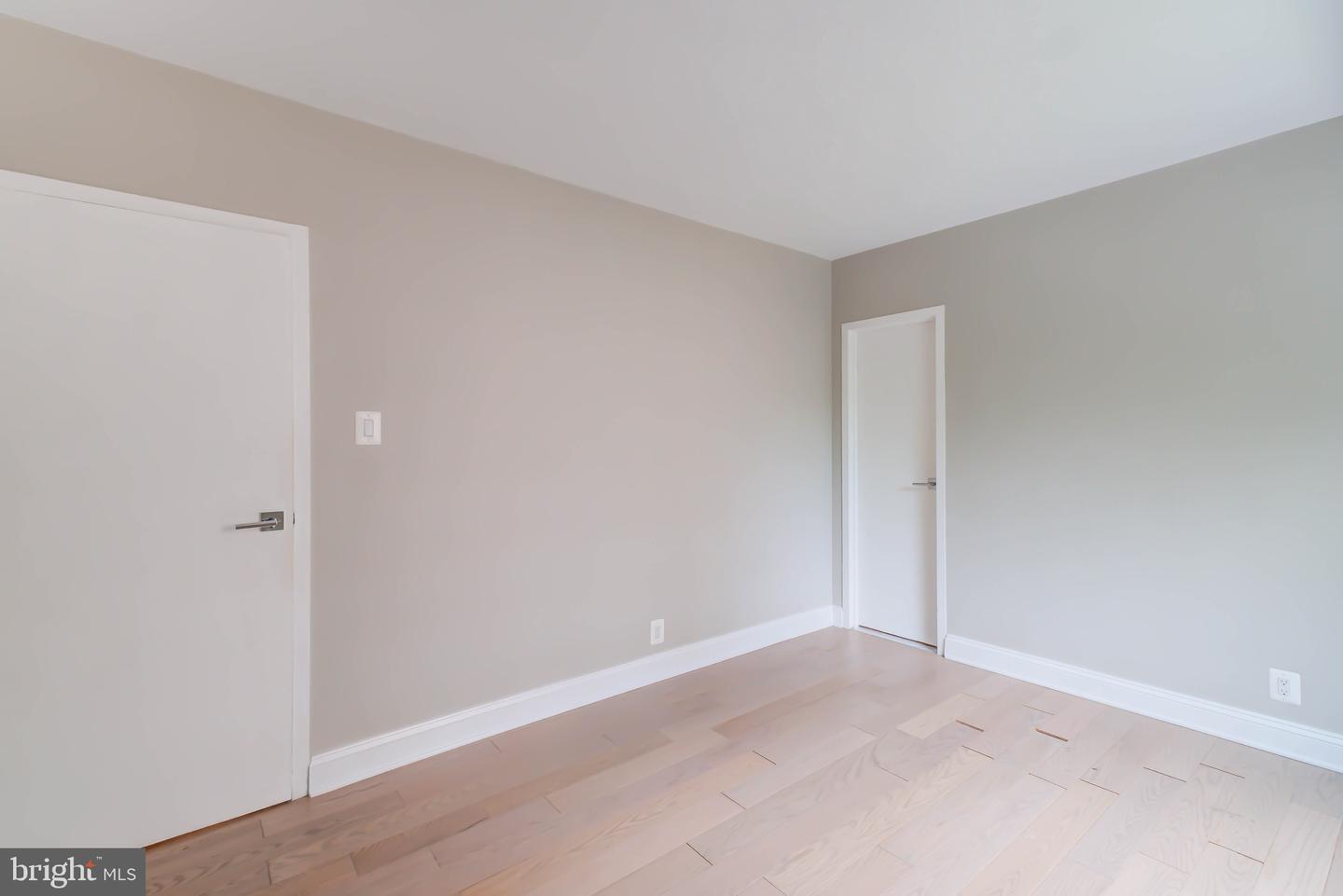 4200 Cathedral Ave Nw #512 Property Photo 21
