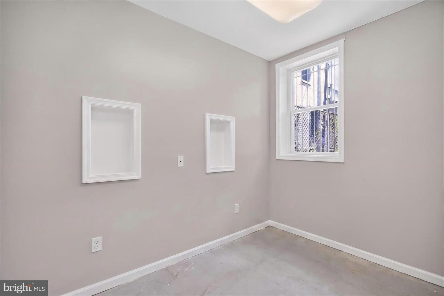 313 8th St Ne Property Photo 21