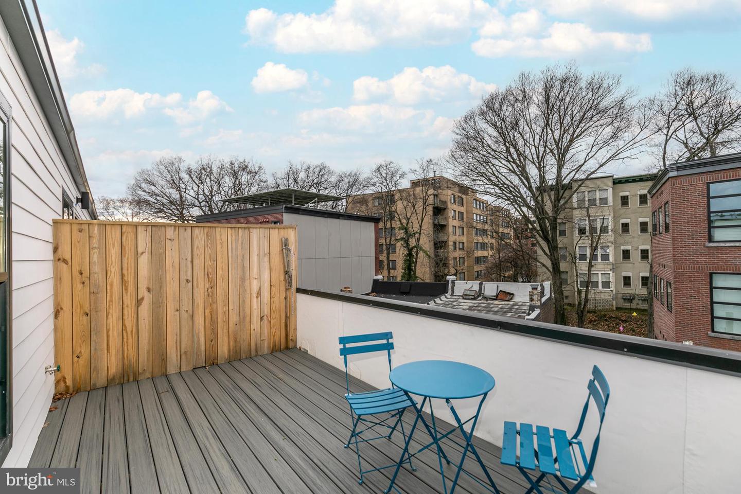 1421 Spring Rd Nw #302 Property Photo 14