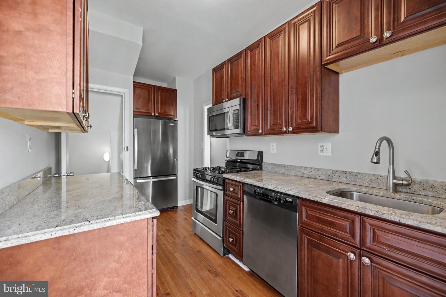 721 Harvard St Nw Property Photo 11