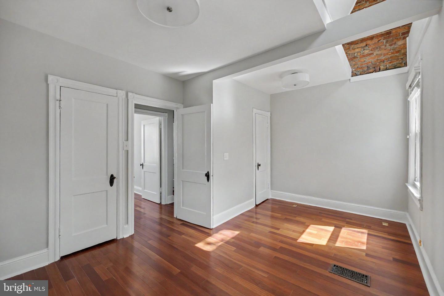 721 Harvard St Nw Property Photo 14