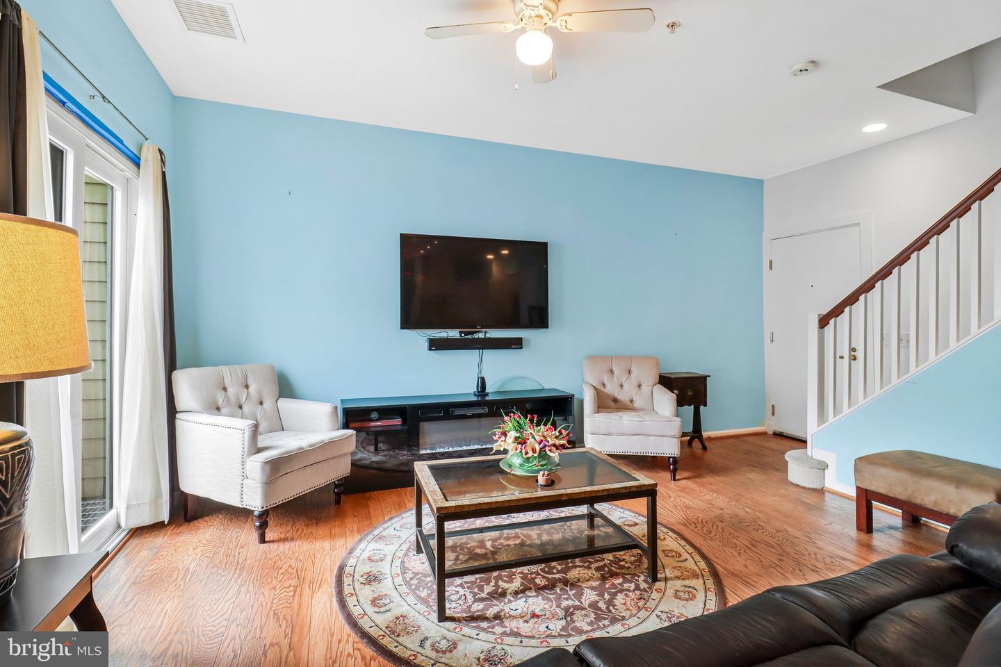343 Cedar St Nw #316 Property Photo 4