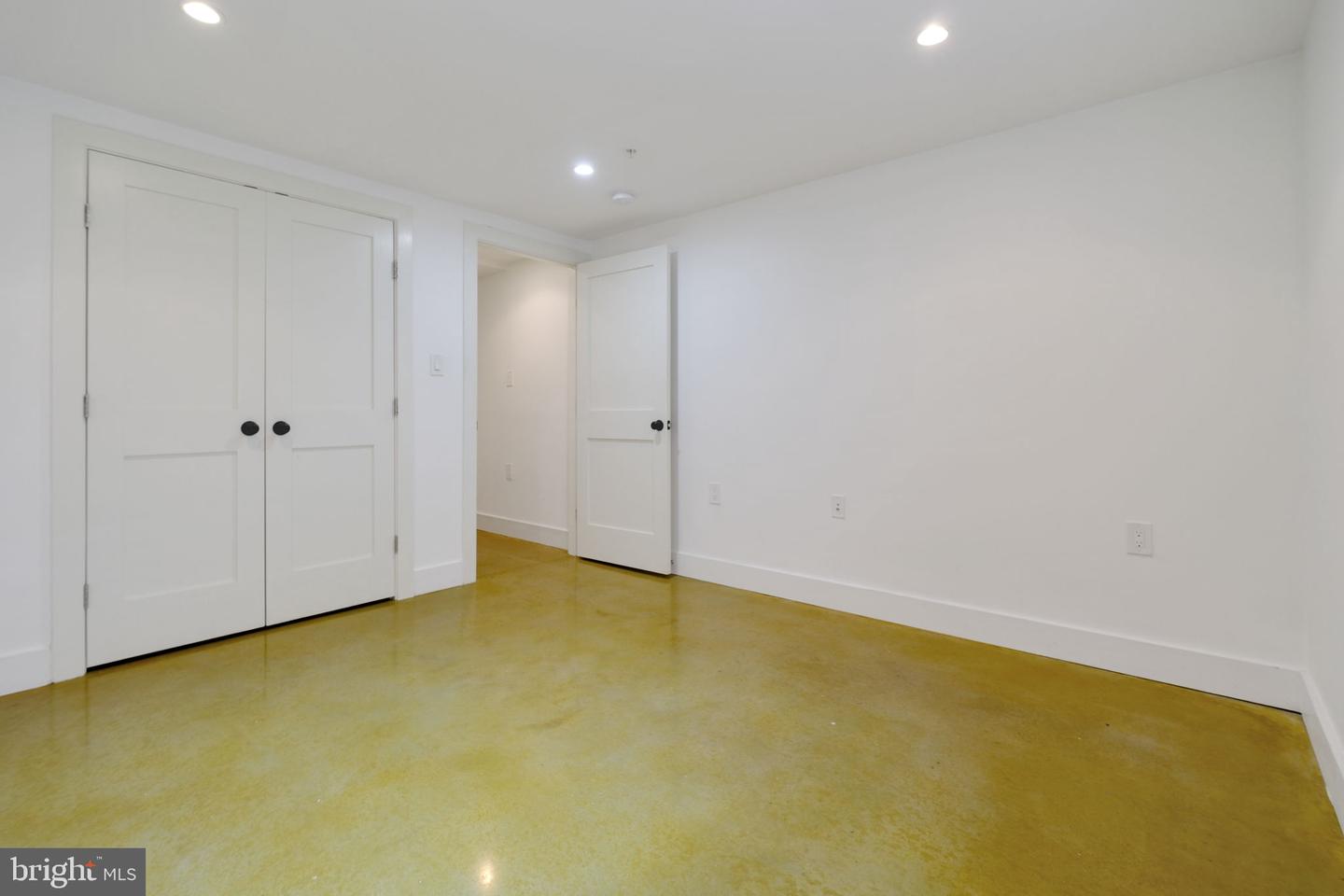 1239 Simms Pl Ne #5 Property Photo 12