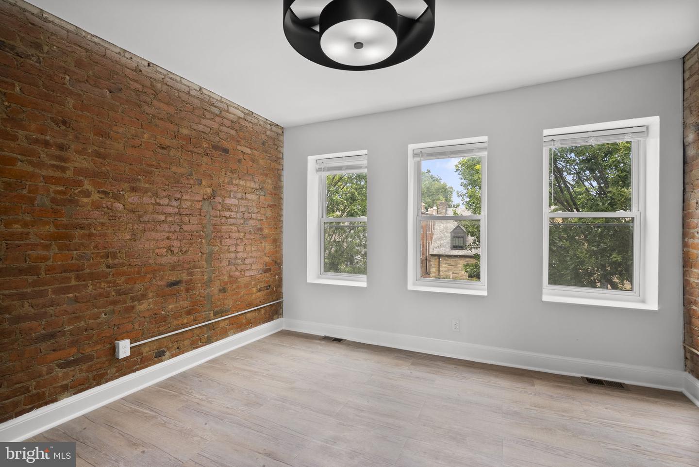 76 O St Nw Property Photo 28