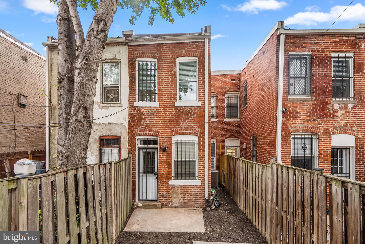76 O St Nw Property Photo 38