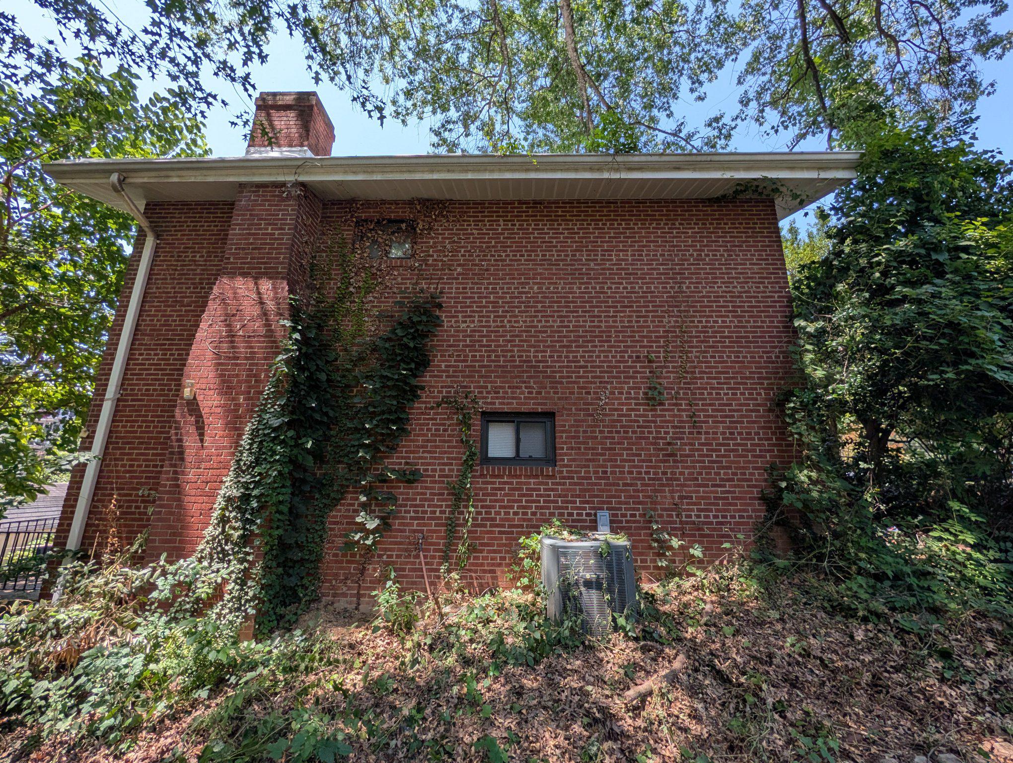 3128 Central Ave Ne Property Photo 3