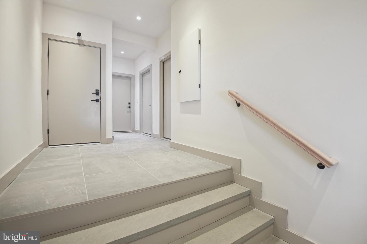 1329 Connecticut Ave Nw #201 Property Photo 3