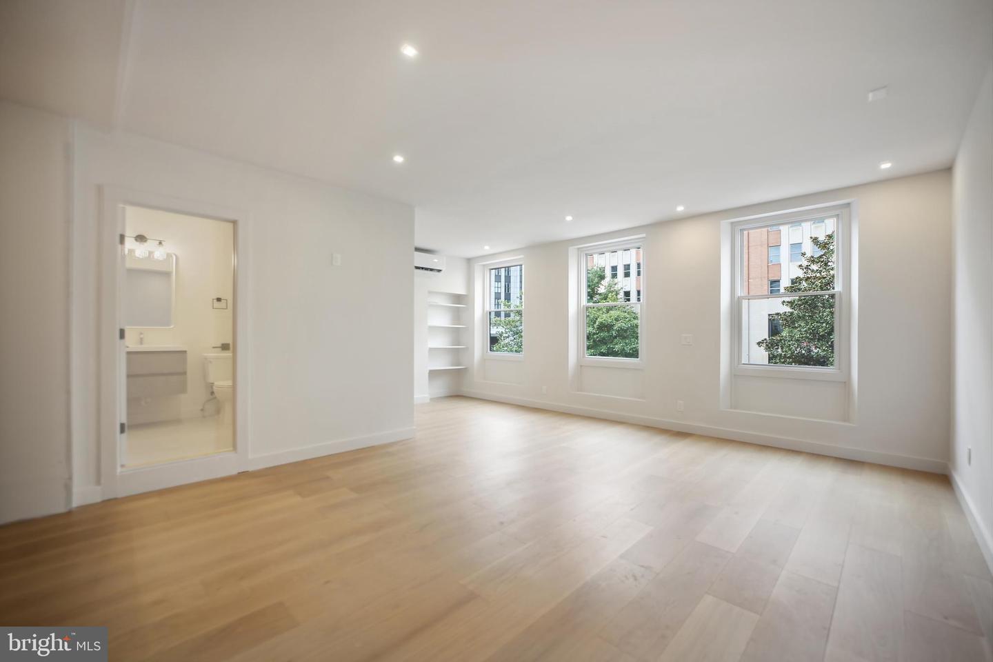1329 Connecticut Ave Nw #201 Property Photo 5