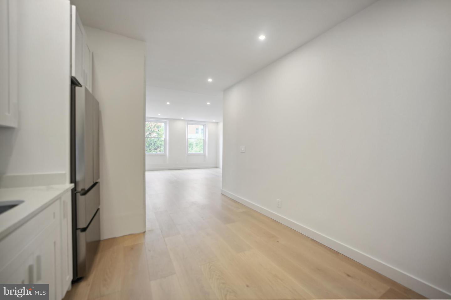 1329 Connecticut Ave Nw #201 Property Photo 8