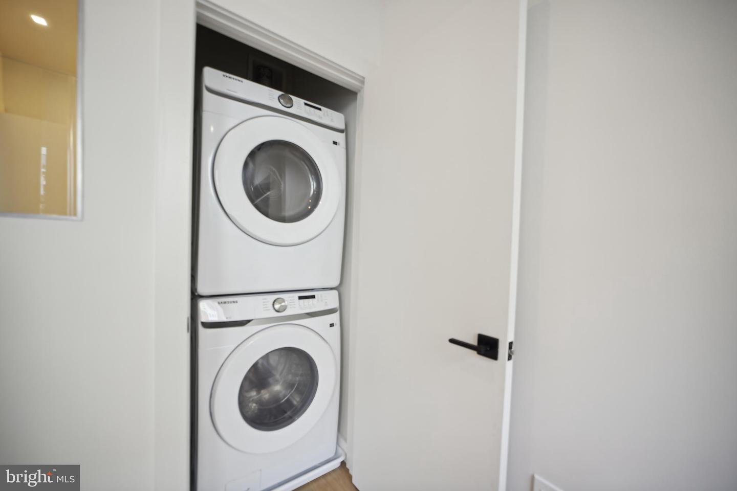 1329 Connecticut Ave Nw #201 Property Photo 15
