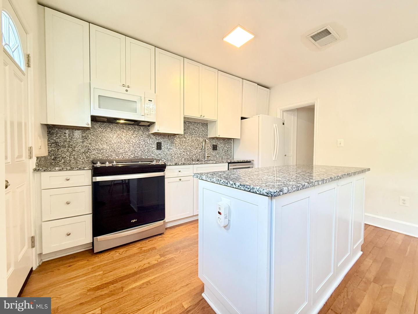 1908 37th St Nw Property Photo 5