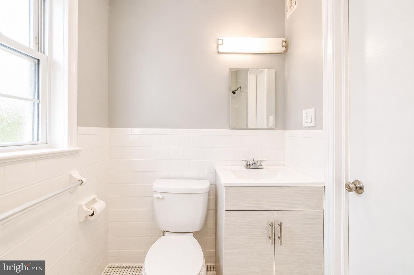 2102 Suitland Ter Se #302 Property Photo 15