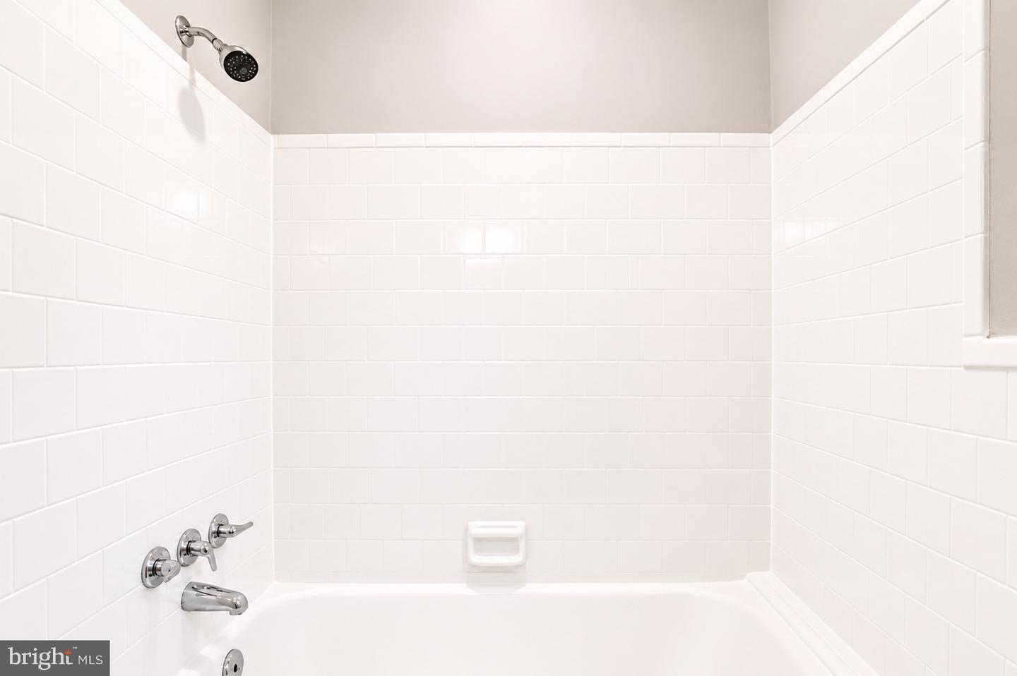 2102 Suitland Ter Se #302 Property Photo 16